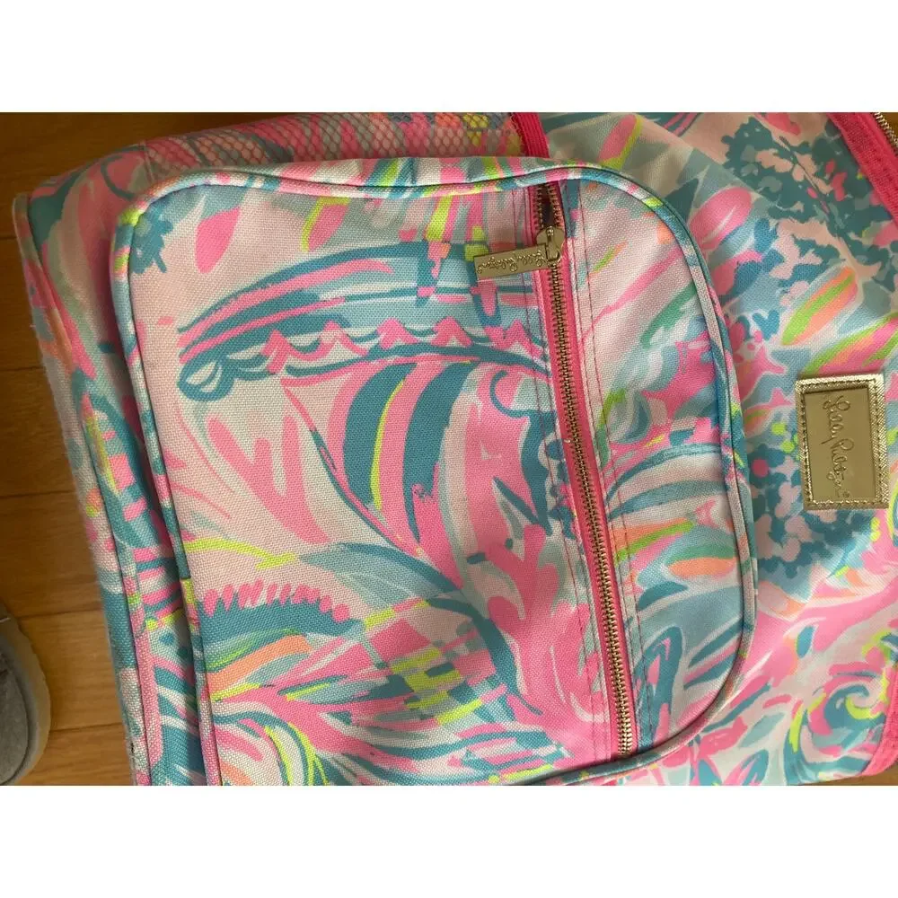 Lilly Pulitzer Suitcase Insulated Rolling Cooler Bag Pink Carnivale Coral Rare